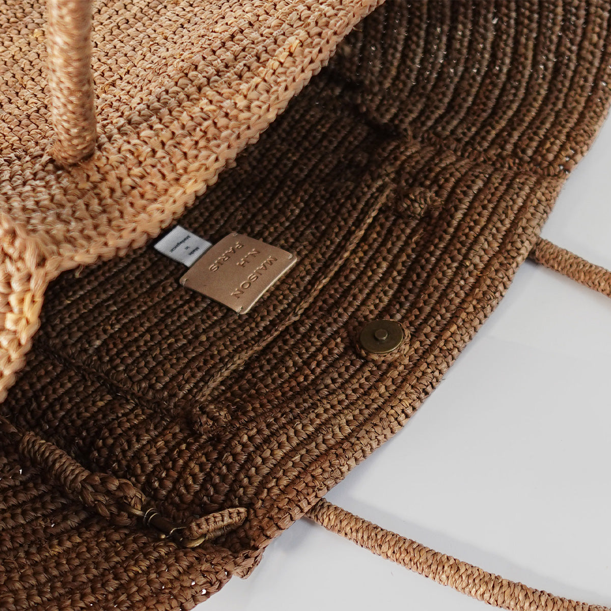 AVRIL PETIT-SUCRE BRUN