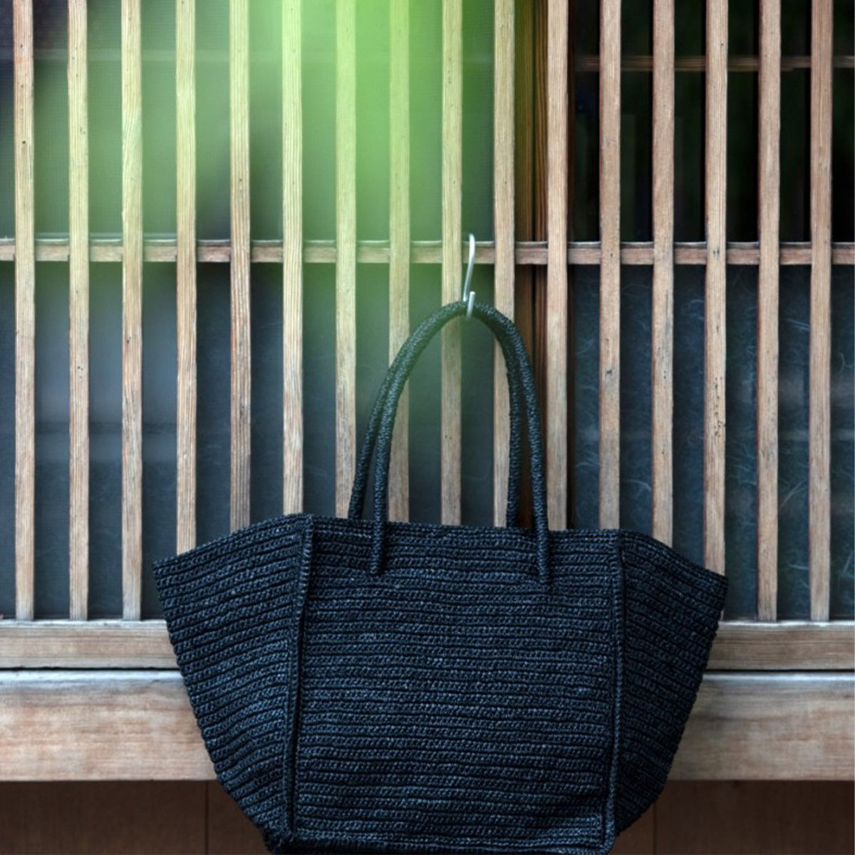 AVRIL-NOIR – MAISON N.H PARIS