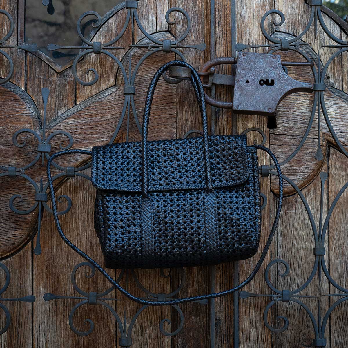 VIOLETTE PETIT-BLACK