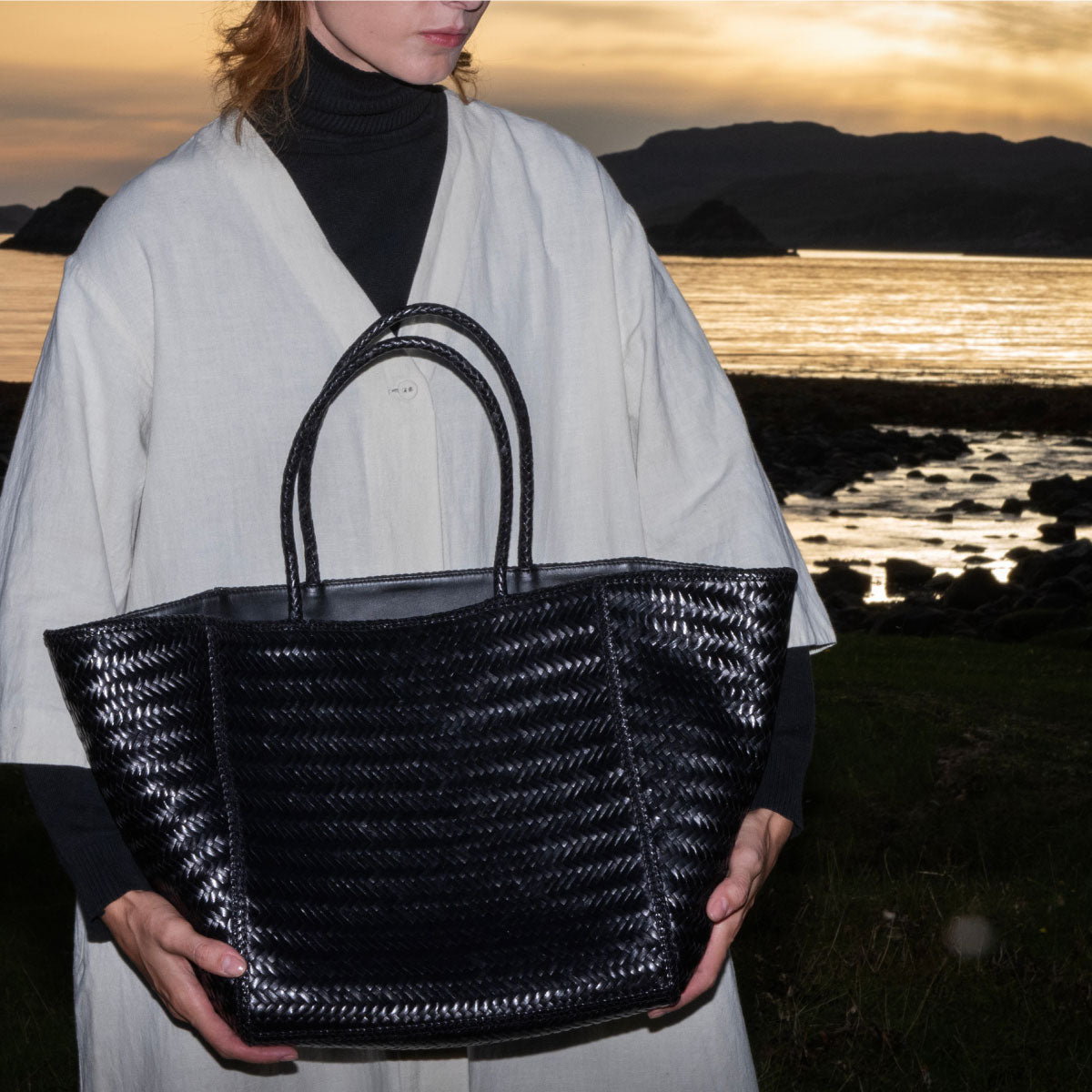 JANVIER CUIR GRAND BLACK – MAISON N.H PARIS